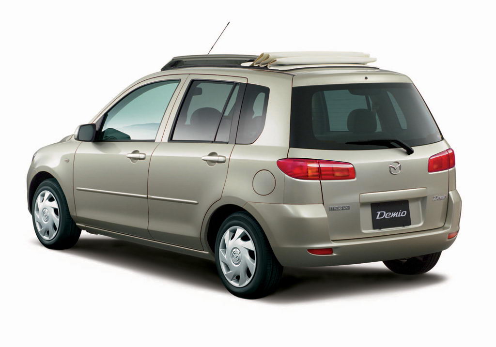 Mazda 2 2003 005.jpg